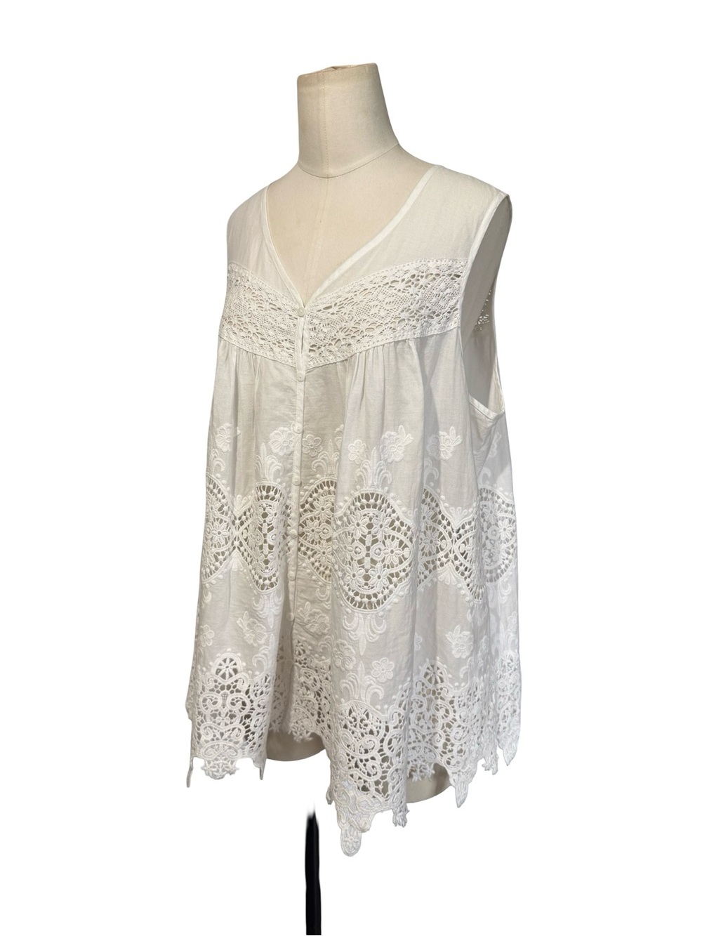 White Lace Embroidered Boho Tank Top 100% Cotton Sleeveless Crochet Trim Size M - Picture 3 of 10